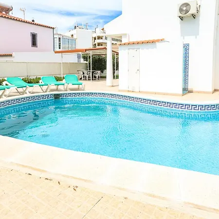 Cesaltina - Gale - Swimming Pool - By Bedzy